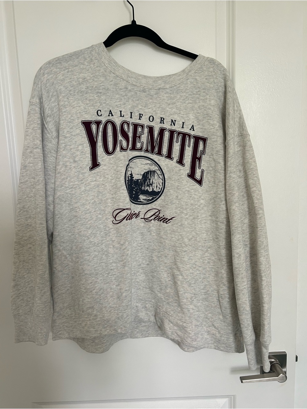 Hollister Yosemite Graphic Crewneck - Light Gray with Maroon Print